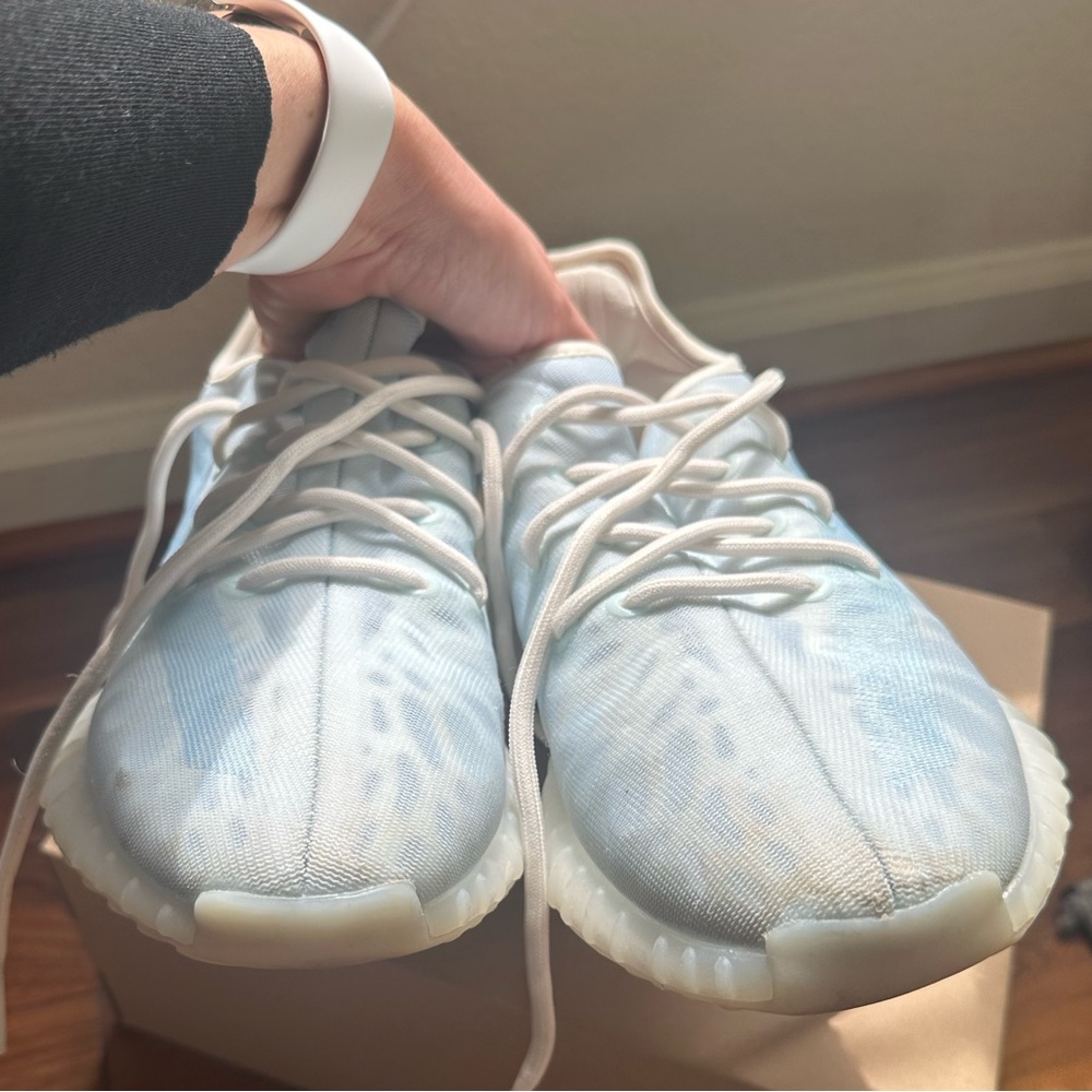 Yeezy Mono Ice with receipt